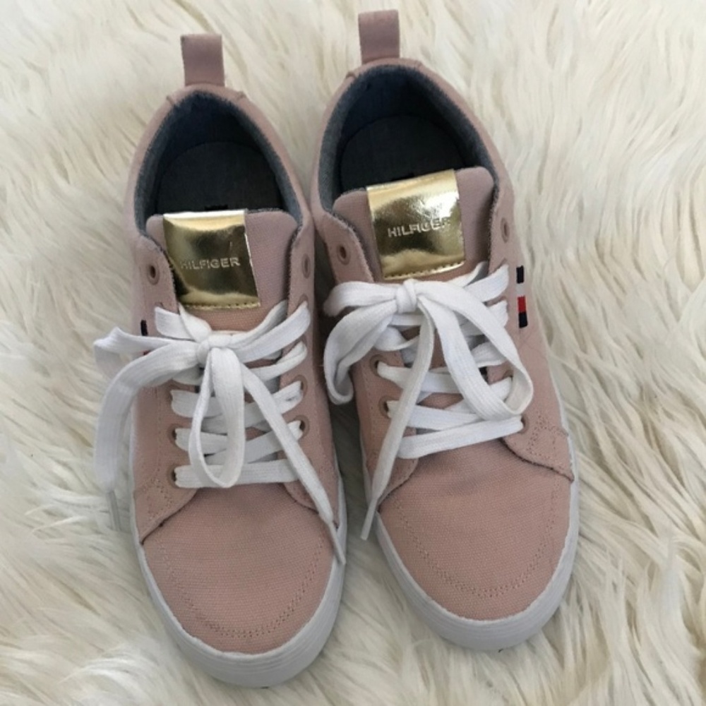 🍭 Tommy Hilfiger Sneakers